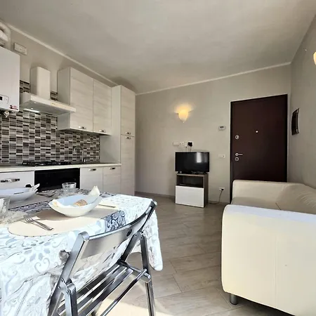 In Pieno Centro A Tre Minuti Dalla Appartement Finale Ligure