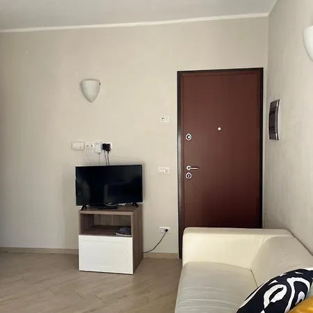 In Pieno Centro A Tre Minuti Dalla Финале Лигуре