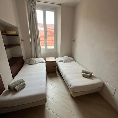 Апартаменты In Pieno Centro A Tre Minuti Dalla *