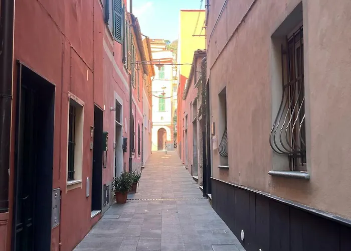Appartement In Pieno Centro A Tre Minuti Dalla Finale Ligure